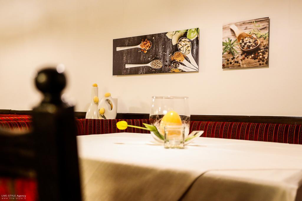 Hotel Alexandres อัปเปียโน ซุลลา สตราดา เดล วีโน ภายนอก รูปภาพ