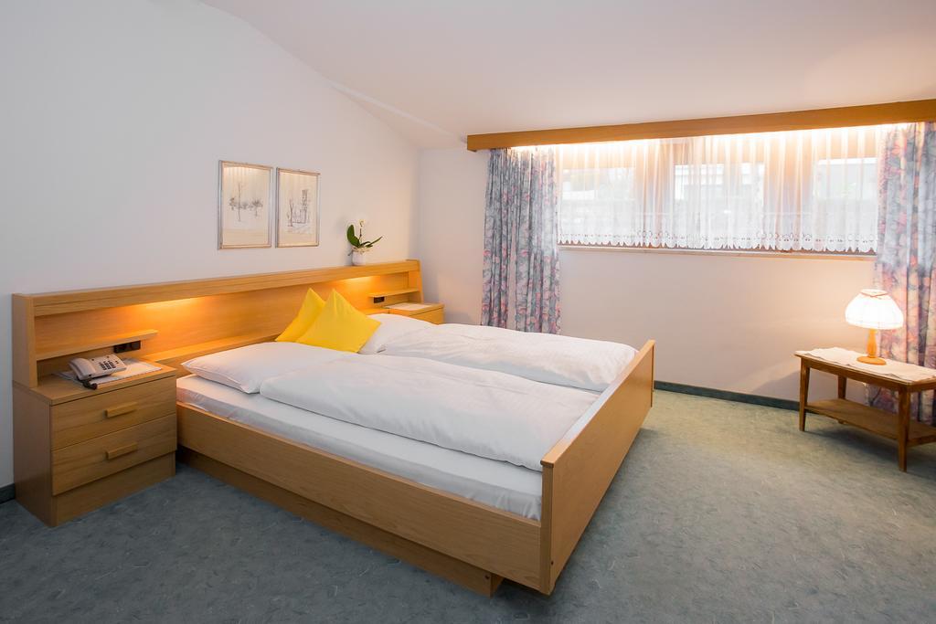 Hotel Alexandres อัปเปียโน ซุลลา สตราดา เดล วีโน ภายนอก รูปภาพ